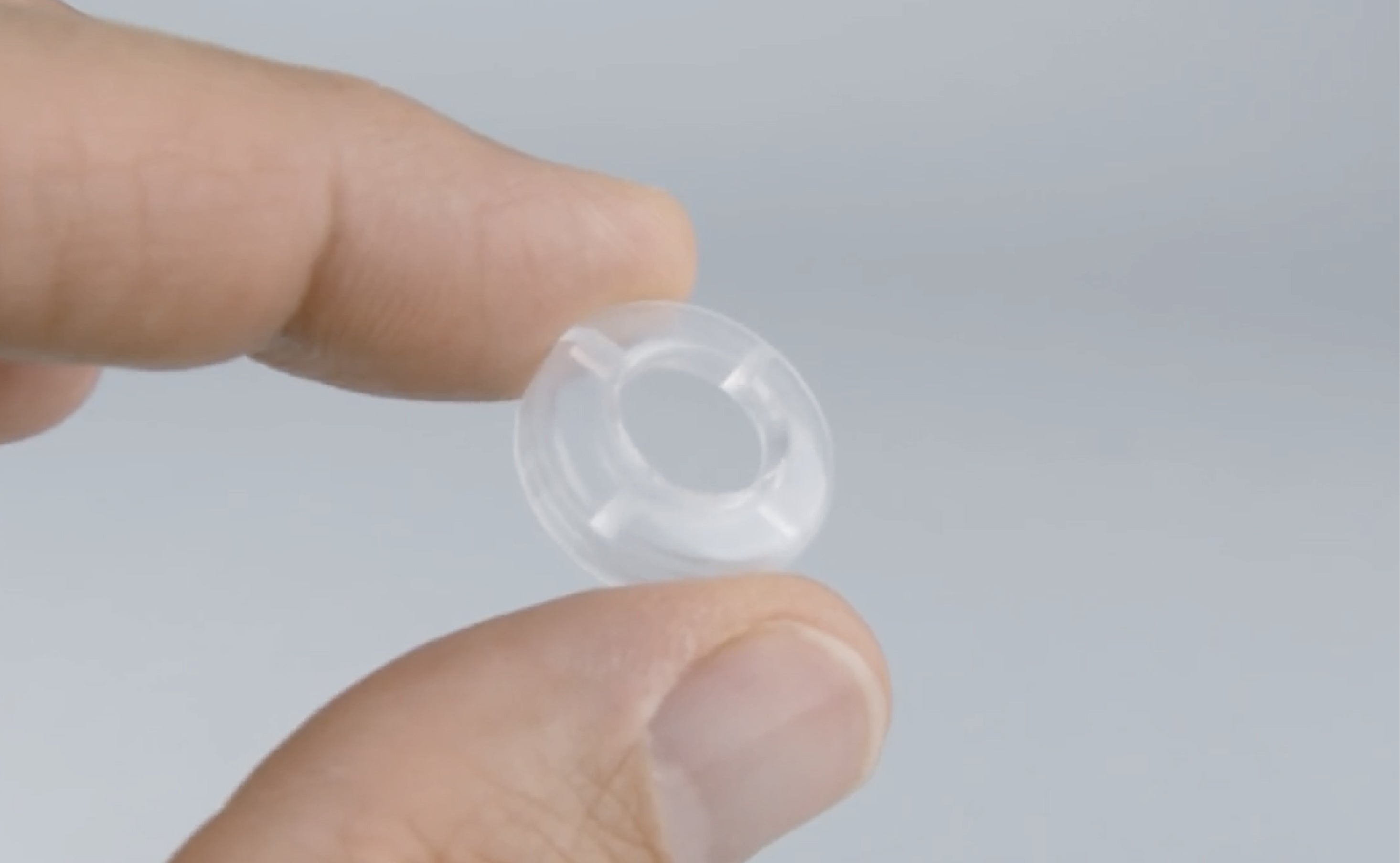 Load video: Mettre en place  l’anneau de confort